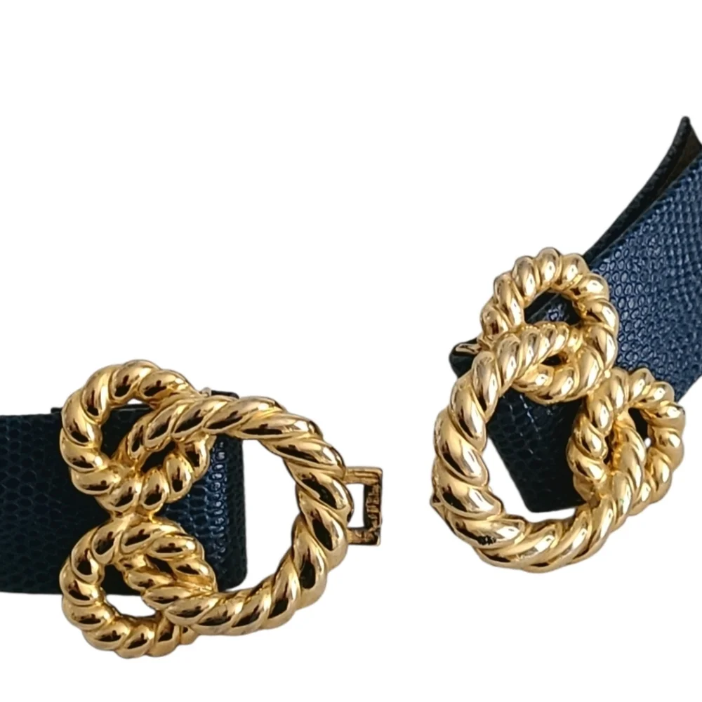 Chic 1990s Blue Lizard Skin Adjustable Belt W Heavy Gold Buckle
